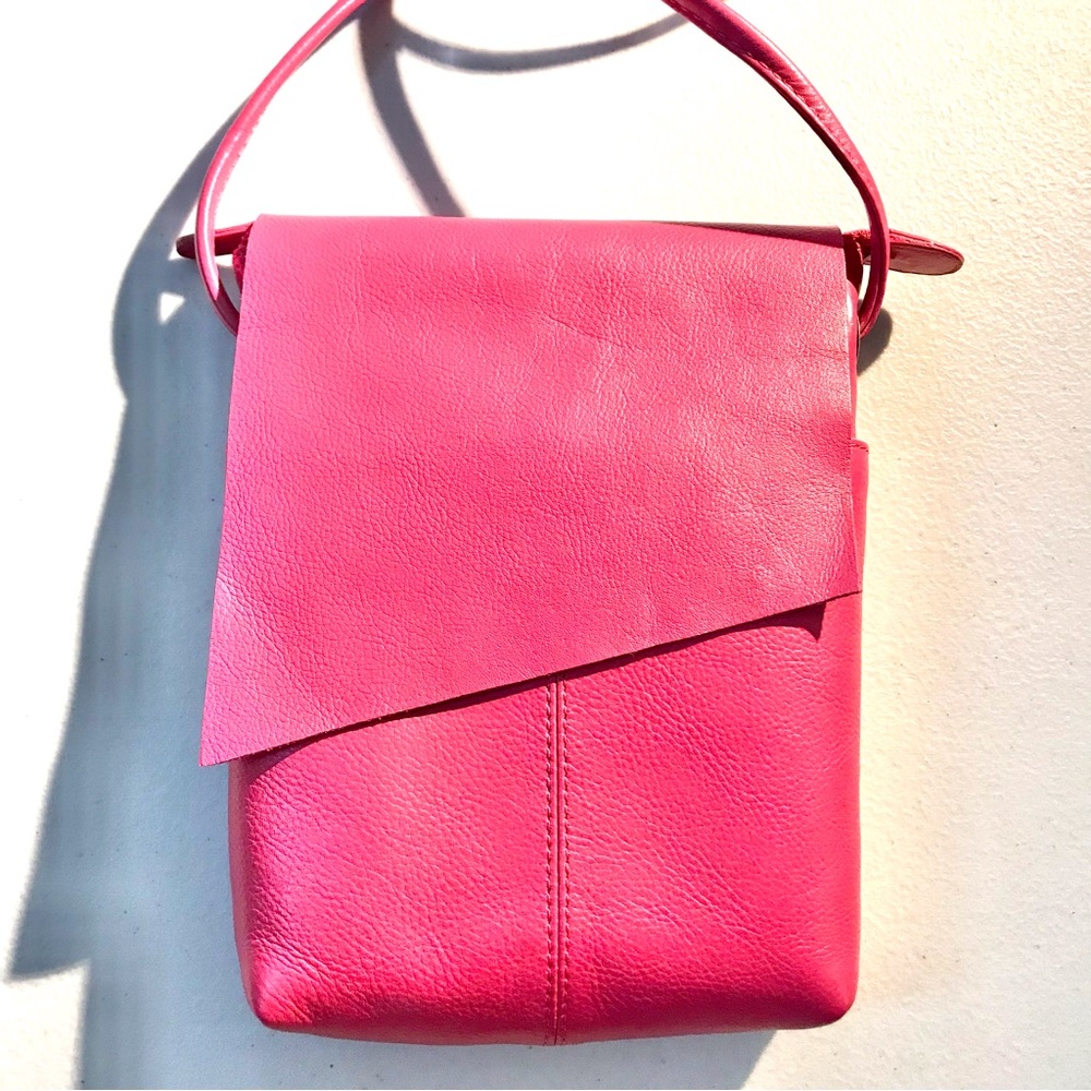 NWOT Ili NY Pink Leather Crossbody Purse